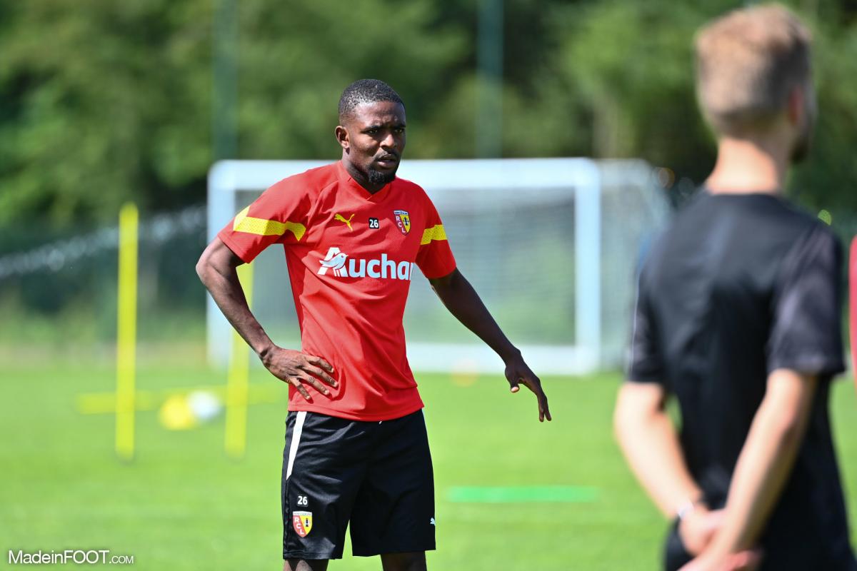 RC Lens will go hard against PSG on Sunday, says Ghana midfielder Abdul Salis Samed