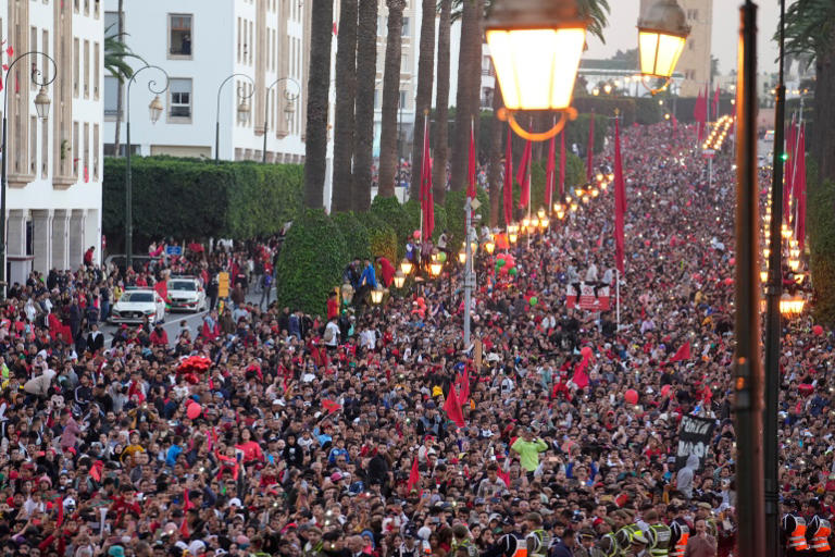 Tens of thousands of Moroccans give their national team a heroes welcome