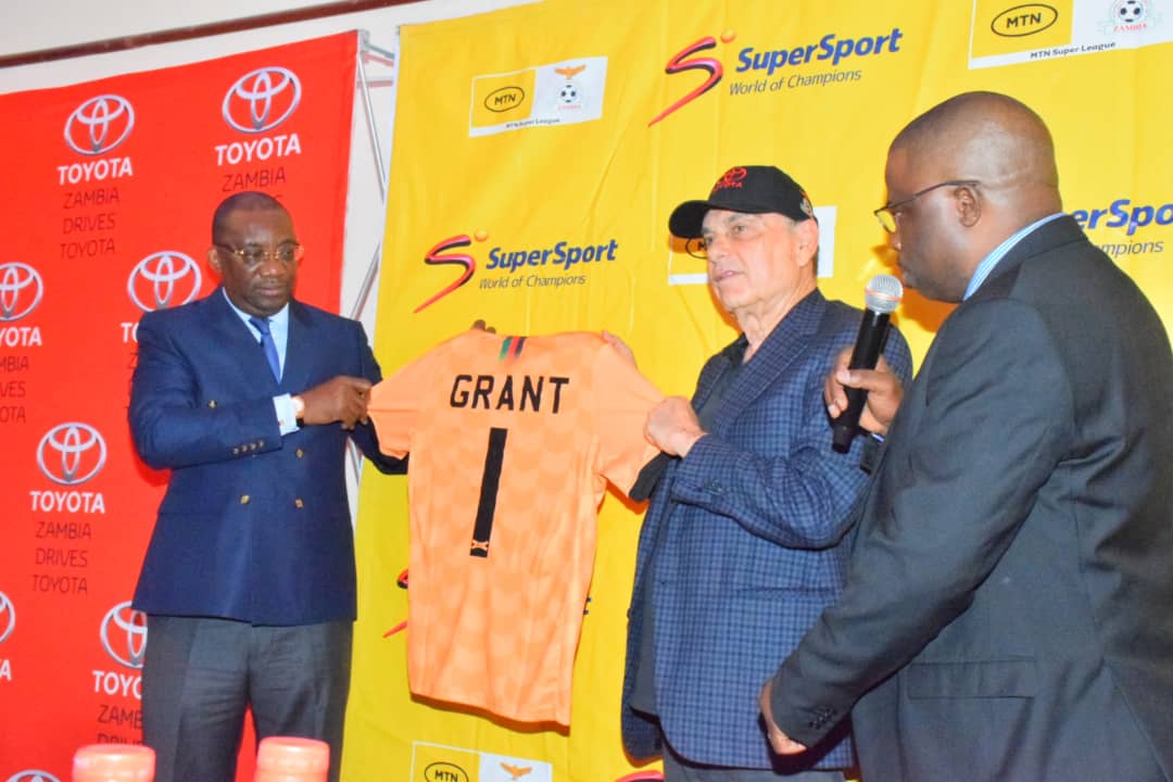 Former Zambia goalkeeper Davies Phiri believes Avram Grant will succeed