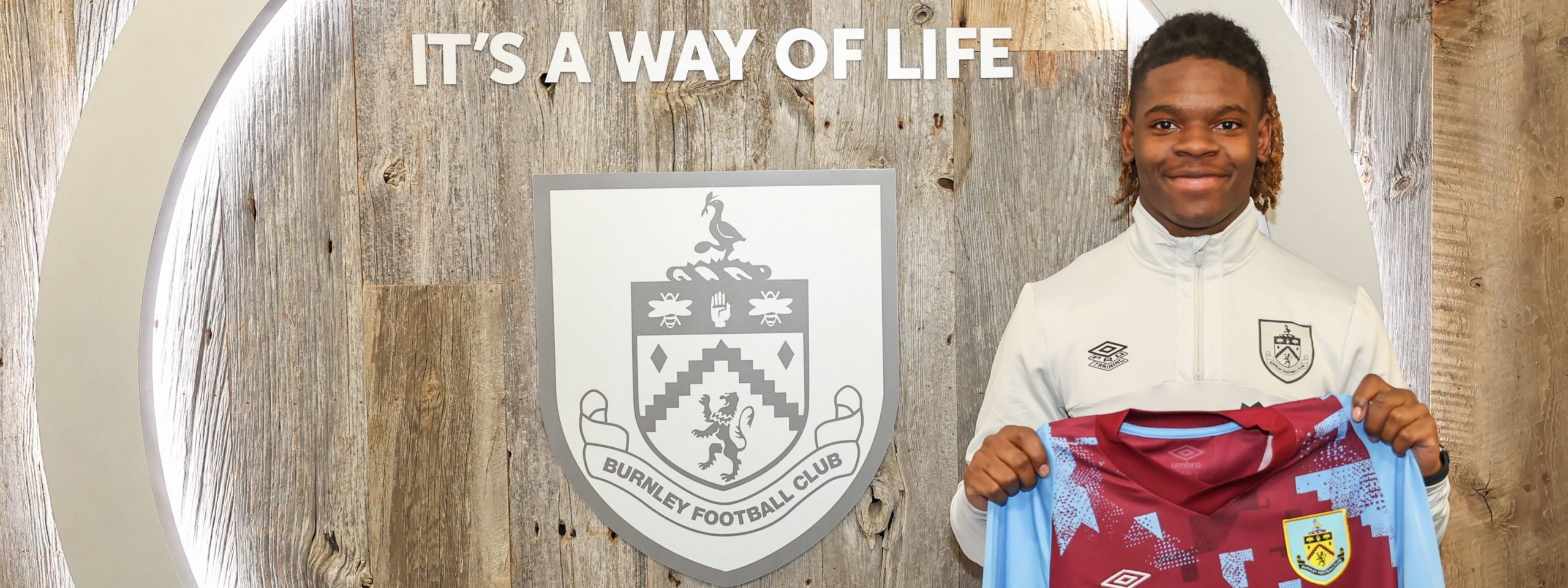Burnley FC sign Anderlecht youngster Enock Agyei