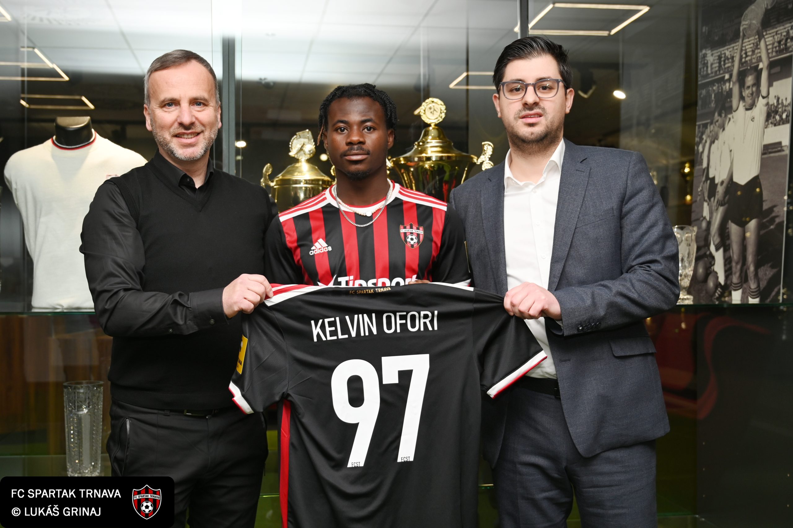 Kelvin Ofori signs for Spartak Trnava in Slovakia