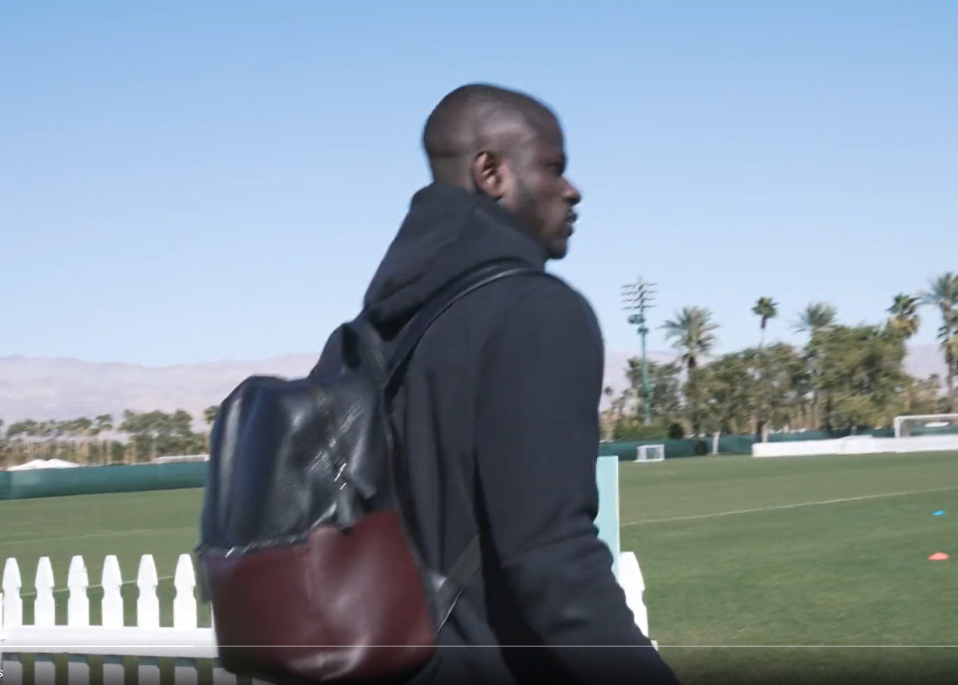 Jonathan Mensah links up with San Jose Earthquakes teammates after completing move