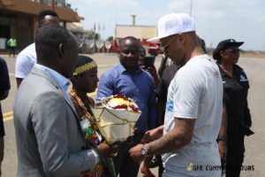 VIDEO: Black Stars receive resounding welcome at Baba Yara Stadium as fans mob team bus