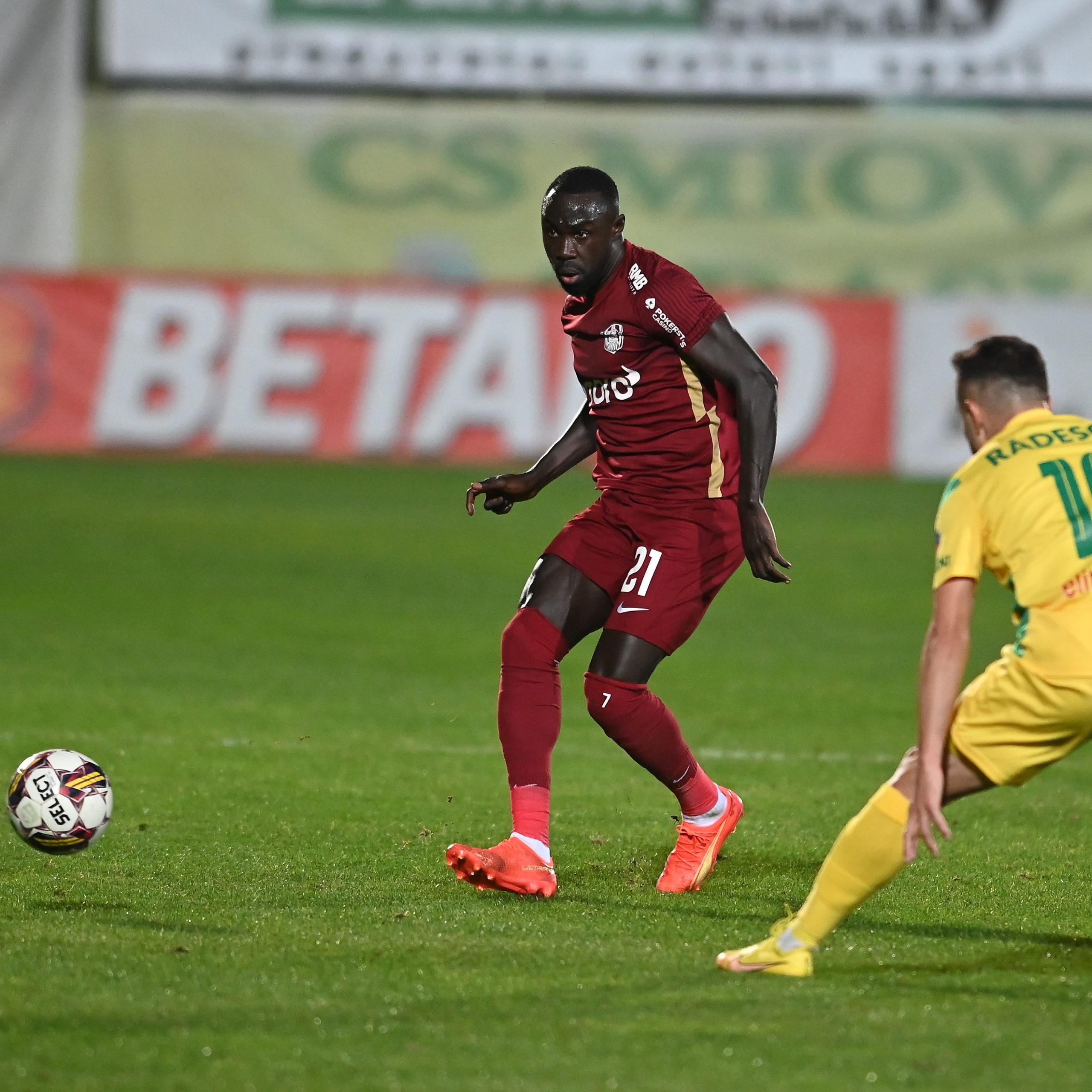 Nana Boateng scores in CFR Cluj's draw with