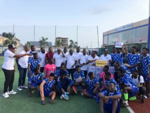 PHOTOS: Great Olympics former players make donation to the team at training to boost morale in camp