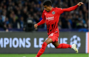 Eintracht Frankfurt make official bid to sign Ansgar Knauff from Borussia Dortmund