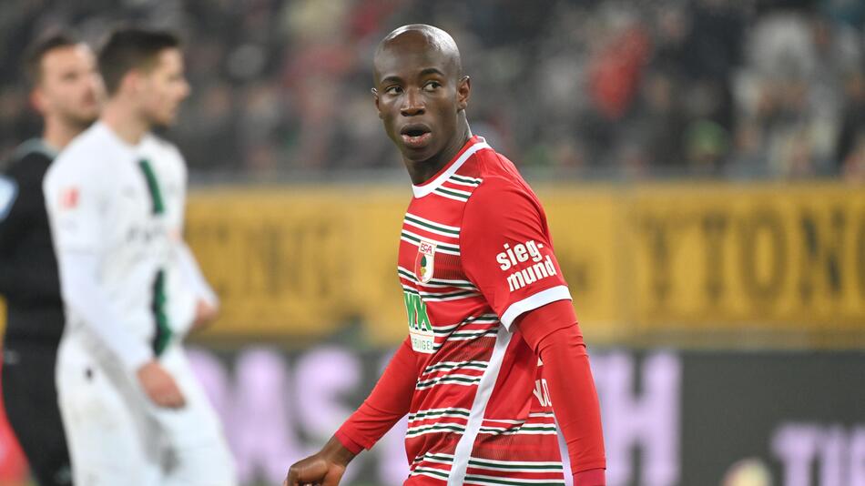 Kelvin Yeboah's FC Augsburg escape relegation despite losing to Borussia Monchengladbach 