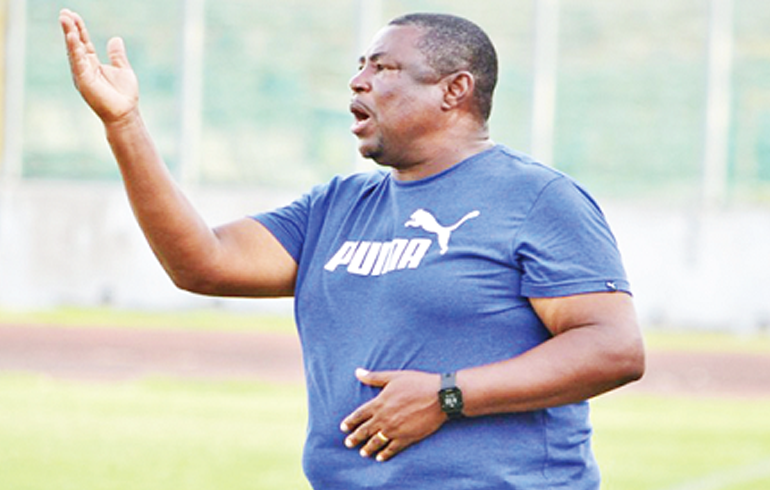 Aduana FC head coach Paa Kwesi Fabin gives up on GPL title