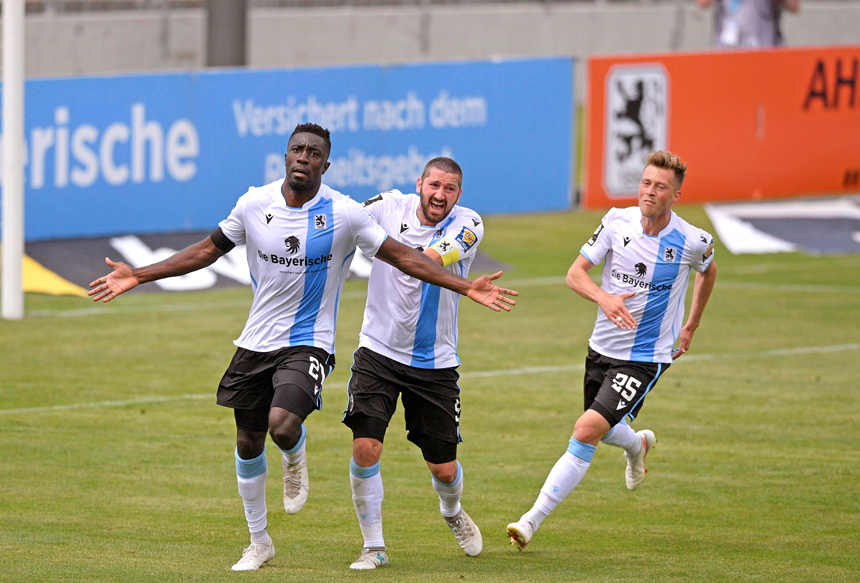 Ghana forward Prince-Osei Owusu scores brace for Jahn Regensburg in defeat to Heidenheim