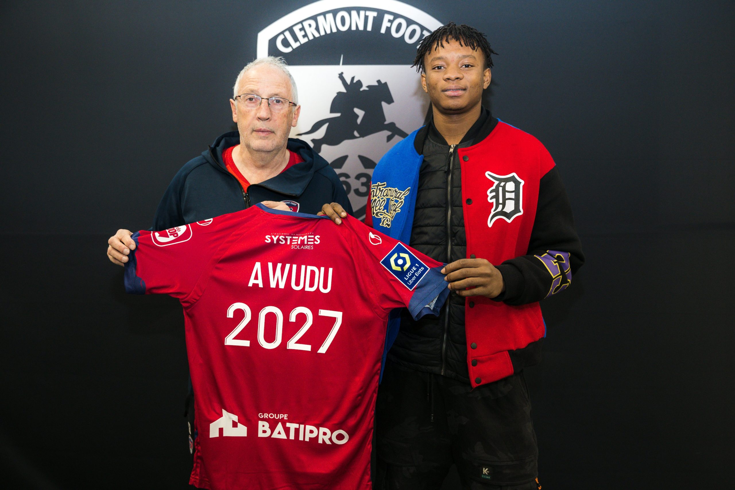 Clermont Foot sign young Ghanaian defender Sumaila Awudu