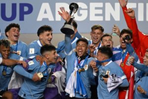 Uruguay dominate Italy to win first Under-20 World Cup