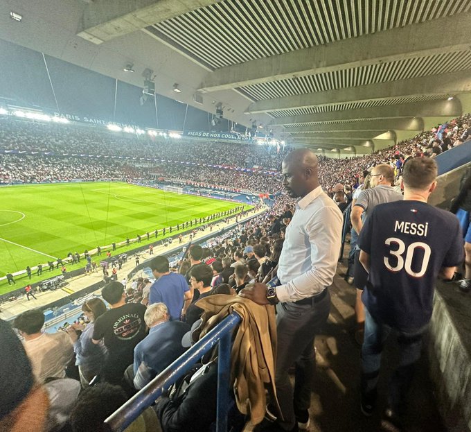 Black Stars assistant coach George Boateng watches Alidu Seidu in Clermont Foot's away win over giants PSG