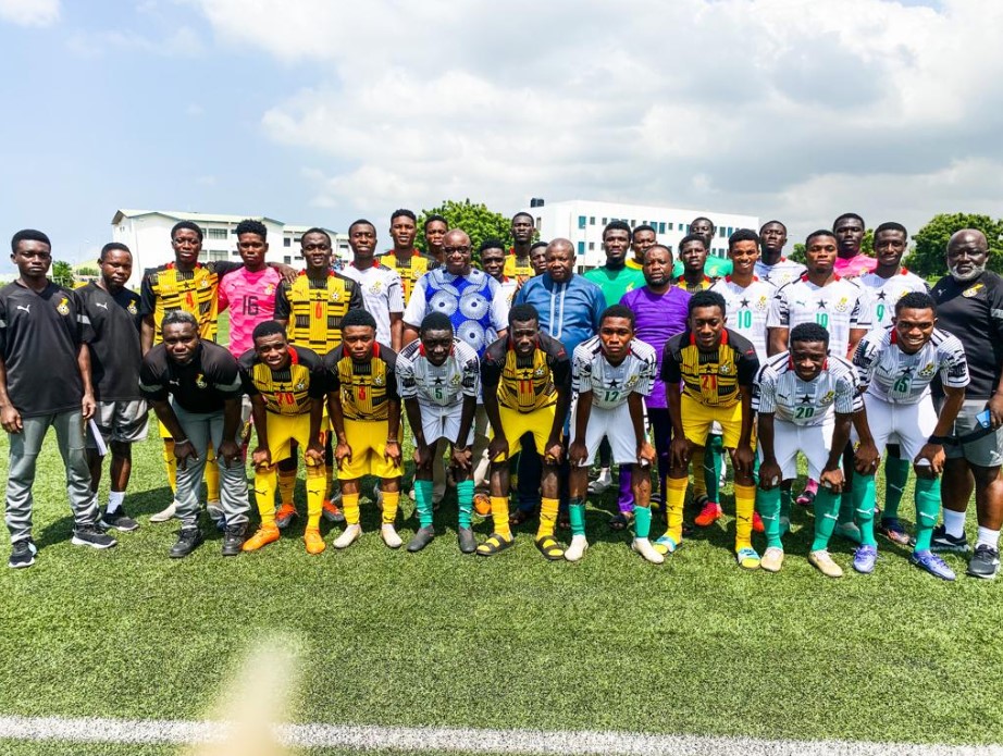 Black Satellites Vice Chairman Samuel Aboabire pays a visit to the squad in Prampram
