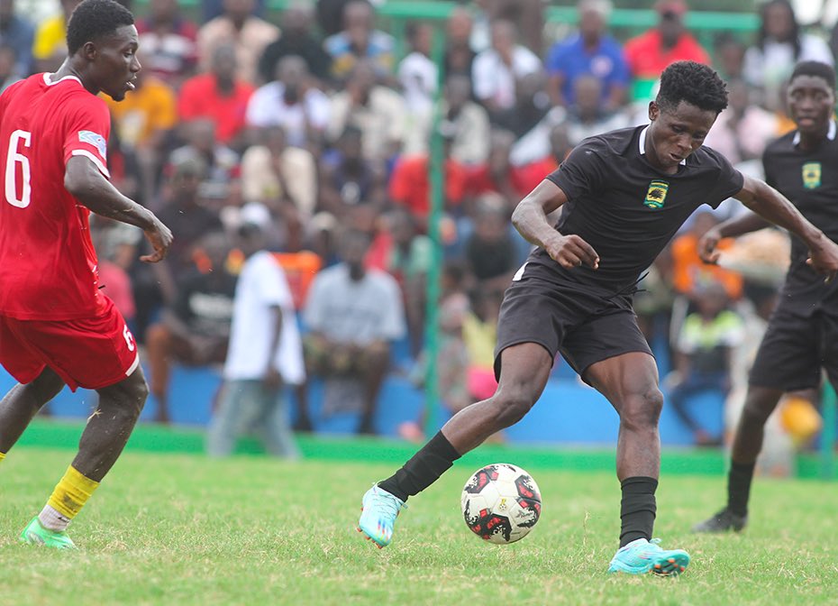 Don’t overhype Bernard Somuah; be patient with him – Kotoko coach Prosper Narteh appeals to fans