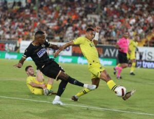 Ghana defender Alexander Djiku stars in defense as Fenerbahçe beat Alanyaspor 1-0