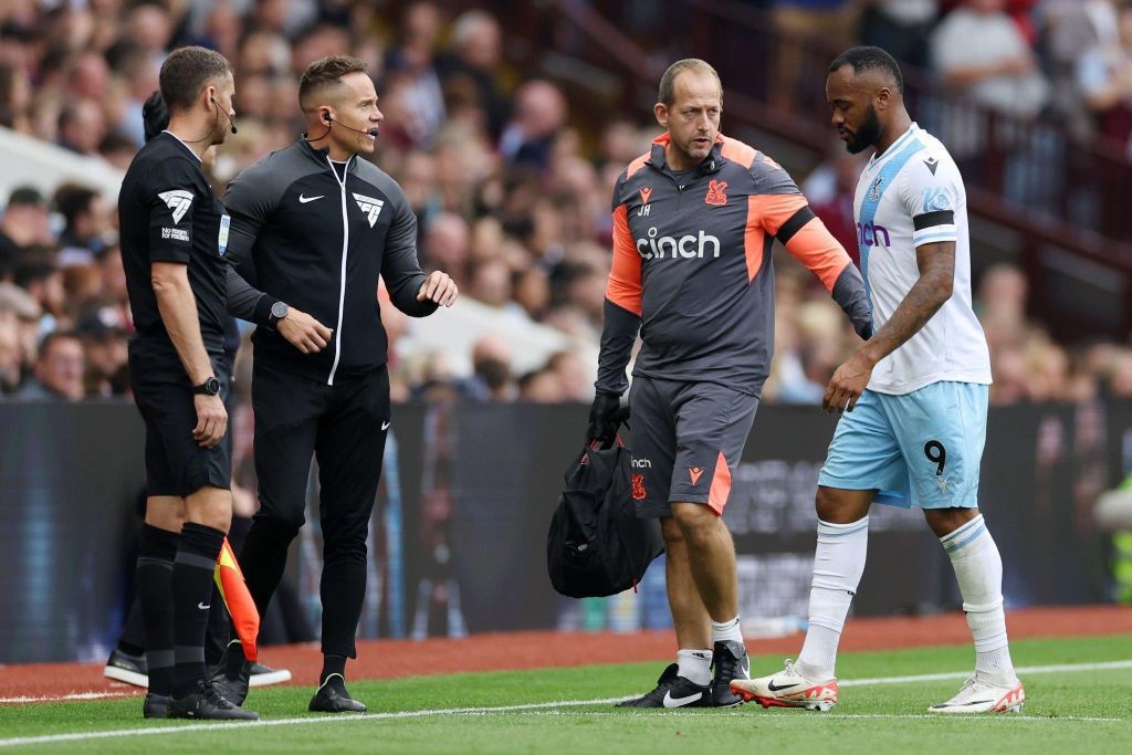 'It looks like a dead leg' - Crystal Palace assistant manager opens up Jordan Ayew's injury