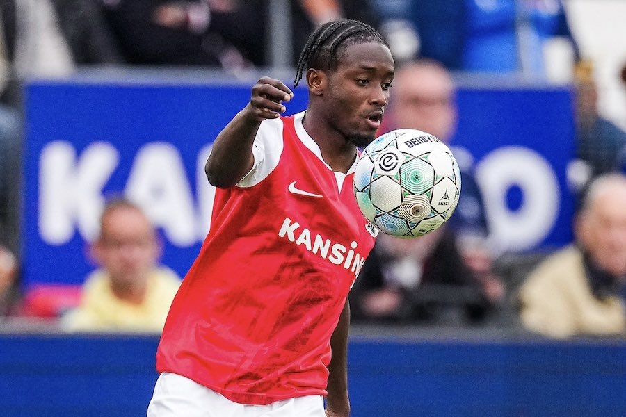 Ghanaian winger Ibrahim Sadiq nets consolation goal for AZ Alkmaar in heavy defeat to Aston Villa