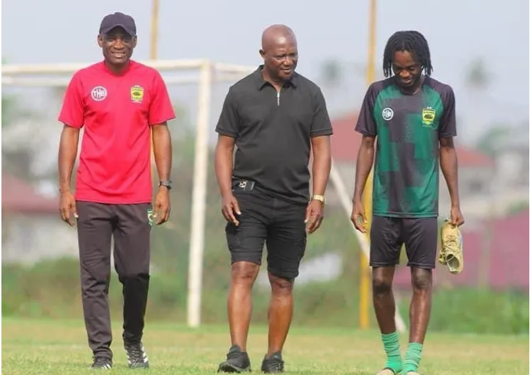 Kwasi Appiah joins Asante Kotoko technical team ahead of Hearts of Oak showdown