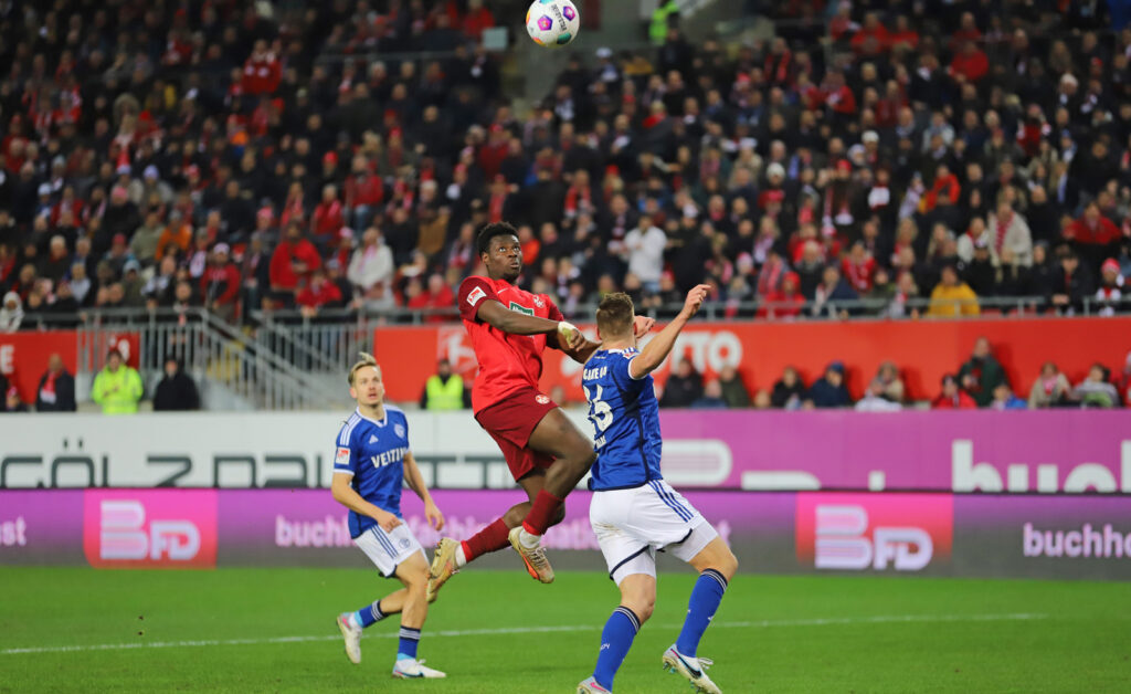 Video: Watch Ragnar Ache and Aaron Opoku's goals against Schalke 04