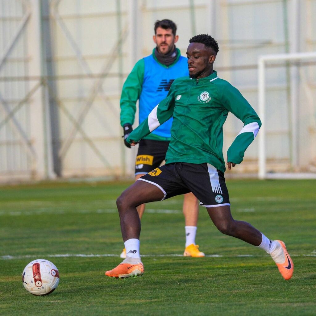 Ghanaian midfielder Emmanuel Boateng trains with new club Konyaspor