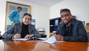 Ghanaian midfielder Carlos Ohene completes transfer to Bulgarian giants Levski Sofia