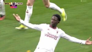 Ghanaian midfielder Kobbie Mainoo nets dramatic late winner for Manchester United against Wolves