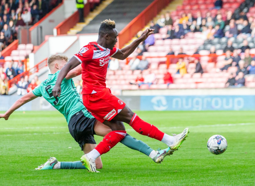 Ghanaian forward Daniel Agyei shines as Leyton Orient triumphs over Cheltenham Town in League One clash