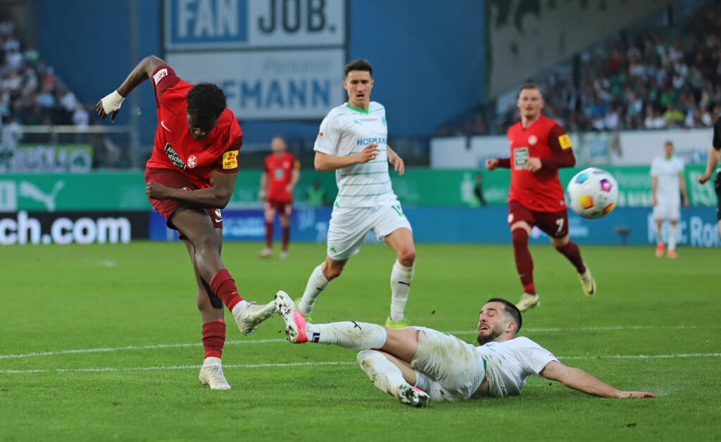 Ghanaian striker Ragnar Ache's goal not enough as FC Kaiserslautern suffer narrow defeat to Greuther Fürth