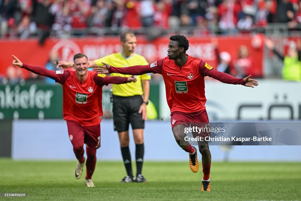 Aaron Opoku's late strike caps off FC Kaiserslautern's big win against Eintracht Braunschweig