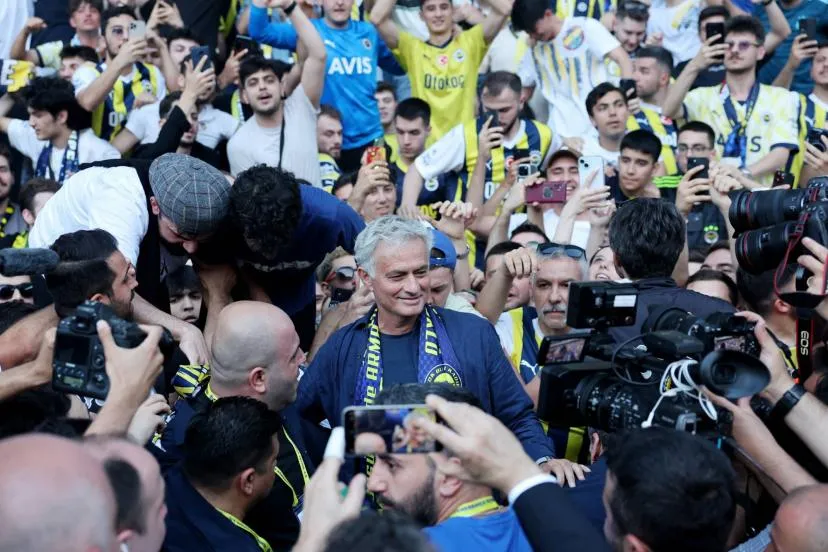 Stephen Appiah backs Fenerbache to compete with Jose Mourinho at the helm