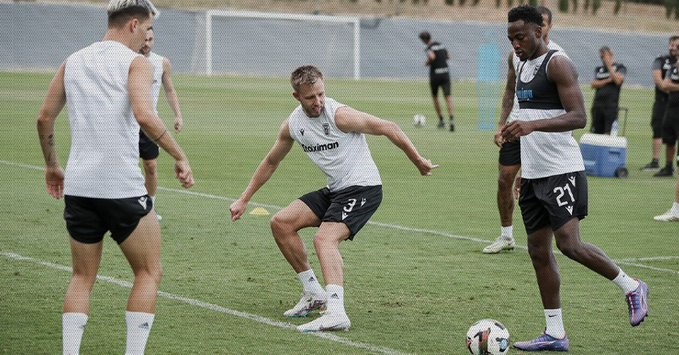 Baba Rahman steps up training with PAOK FC teammates ahead of UCL qualification tie against FK Borac