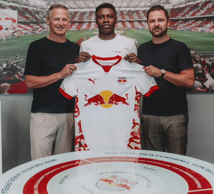 Red Bull Salzburg confirm the signing of Ghanaian midfielder Edmund Baidoo on a five year-deal