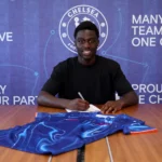 Swedish-Ghanaian Genesis Antwi signs first professional contract with Chelsea